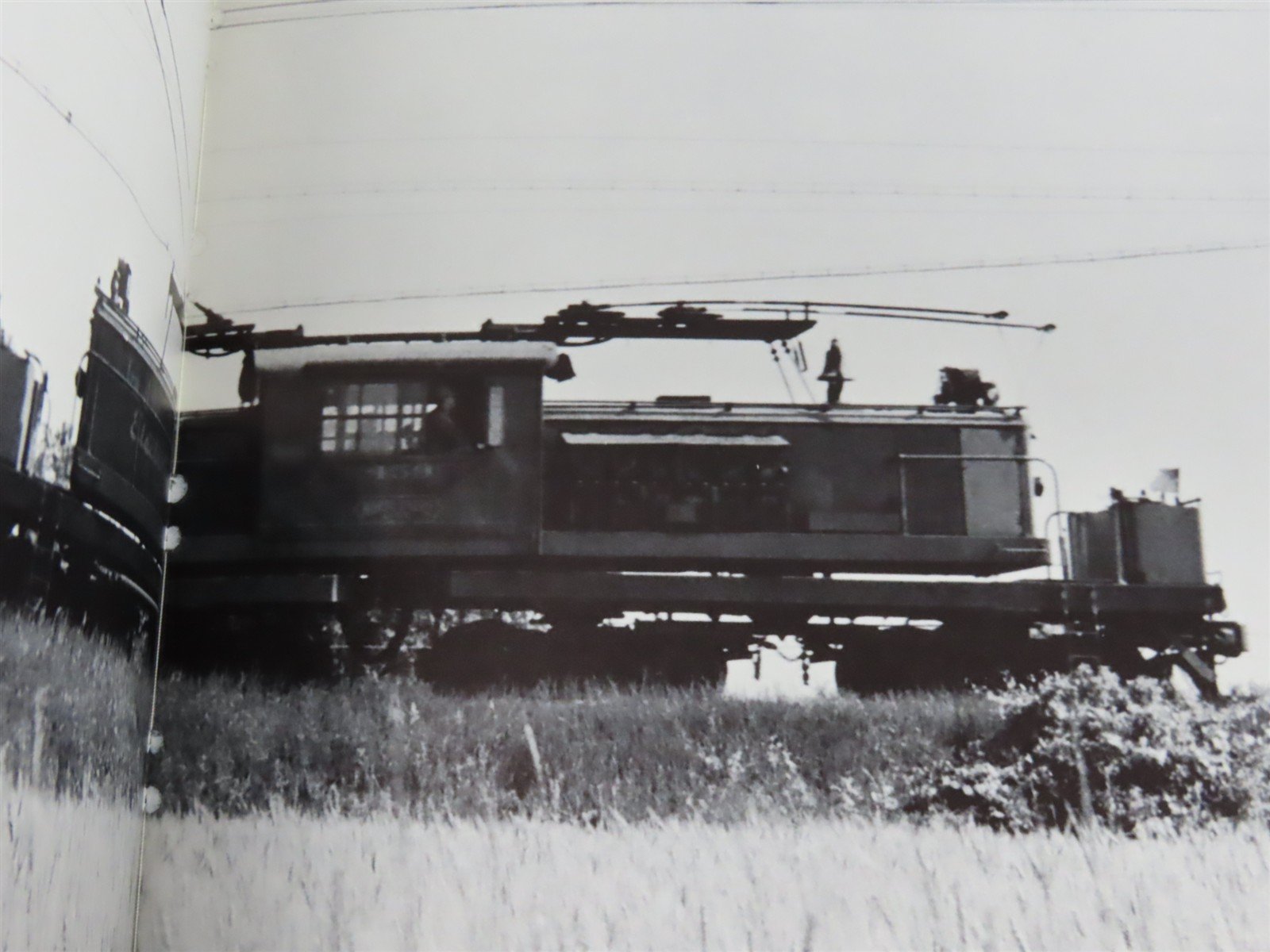 North Shore: America's Fastest Interurban by Middleton Â©1973 Reprint HC Book
