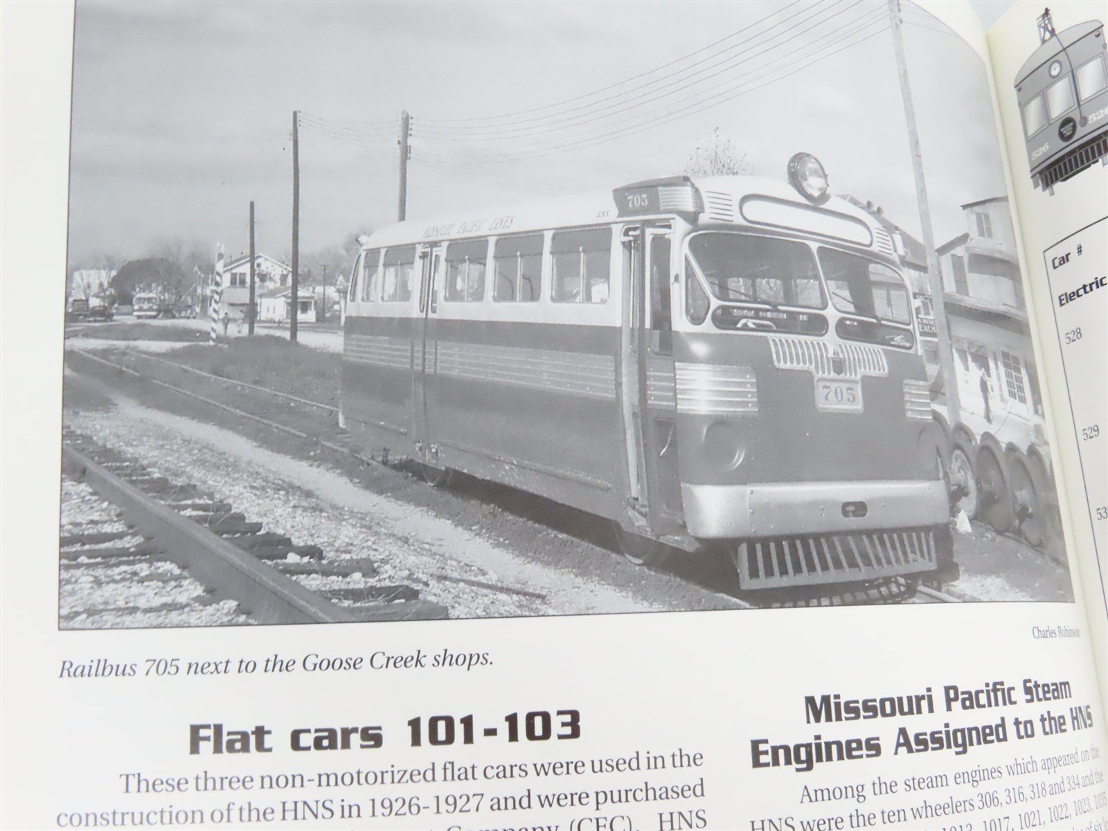 Houston North Shore Railway by Robinson & DeVerter Â©2000 HC Book