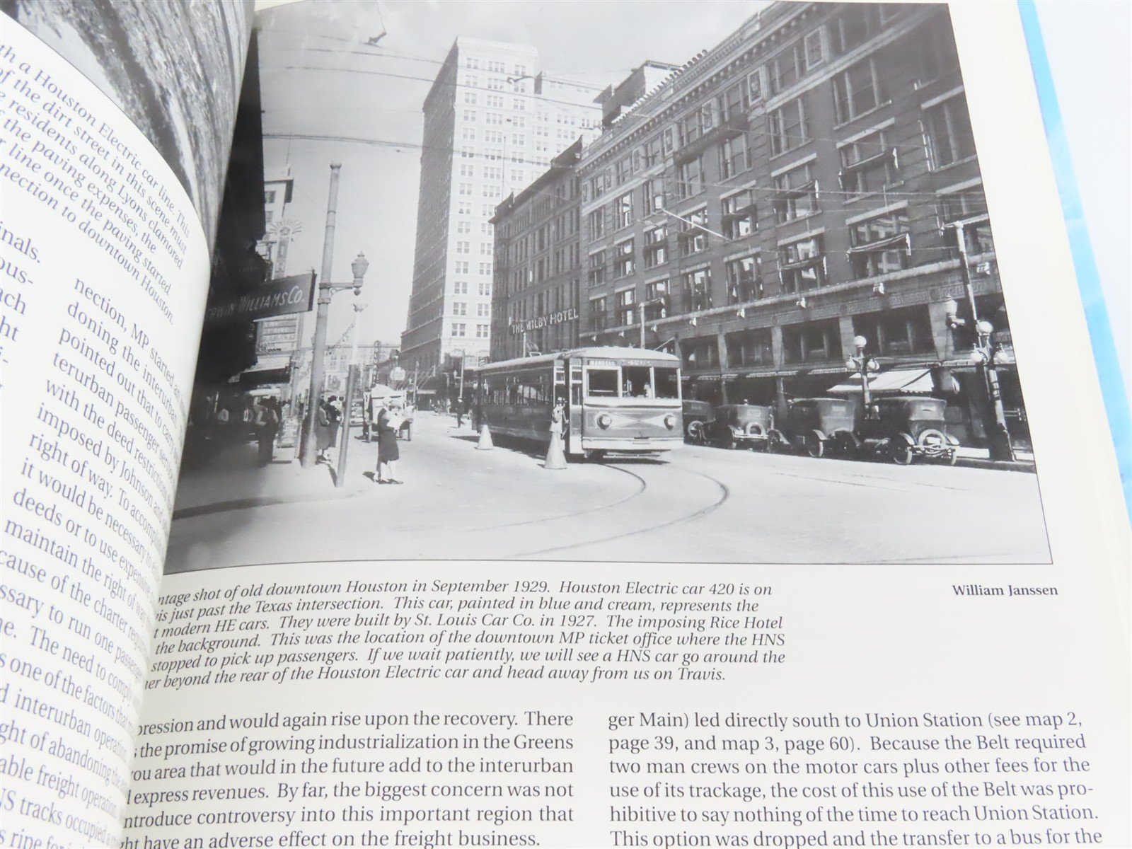 Houston North Shore Railway by Robinson & DeVerter Â©2000 HC Book
