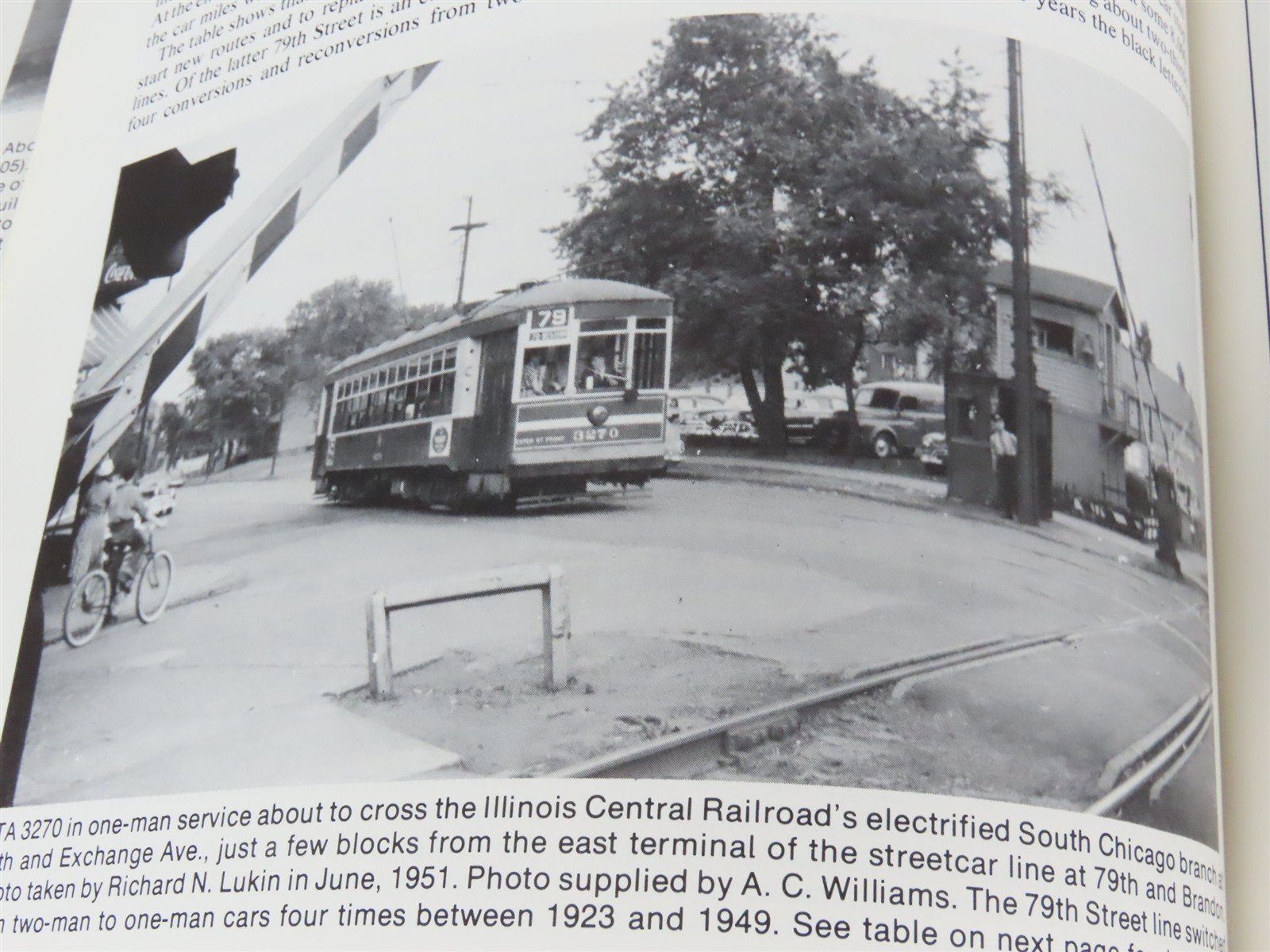 Chicago Surface Lines by Alan R. Lind Â©1979 3rd Edition HC Book