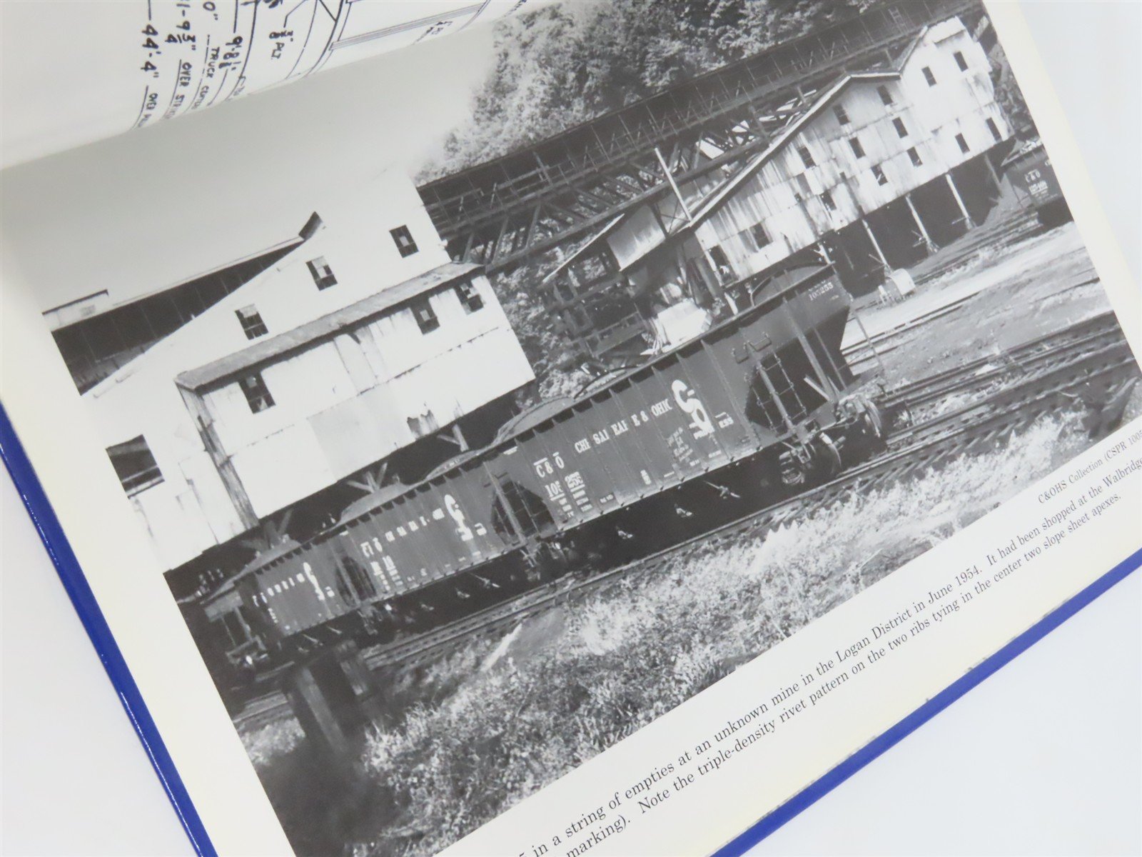 C&O Freight Cars 1937-1965 Vol. 1: Hopper & Gondola Cars by Kresse Â©1996 HC Book