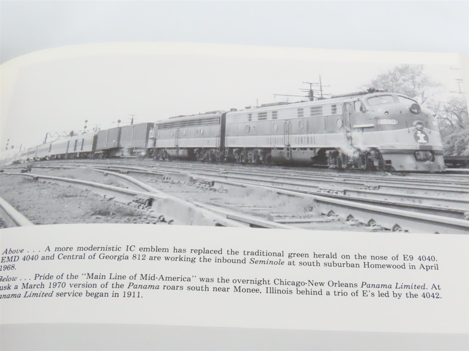Chicago's Passenger Trains by Robert P. Olmsted Â©1984 3rd Edition HC Book