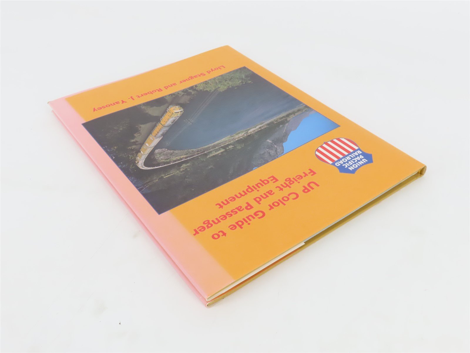 Morning Sun: UP Color Guide to Freight & Passenger Equipment Â©1993 HC Book