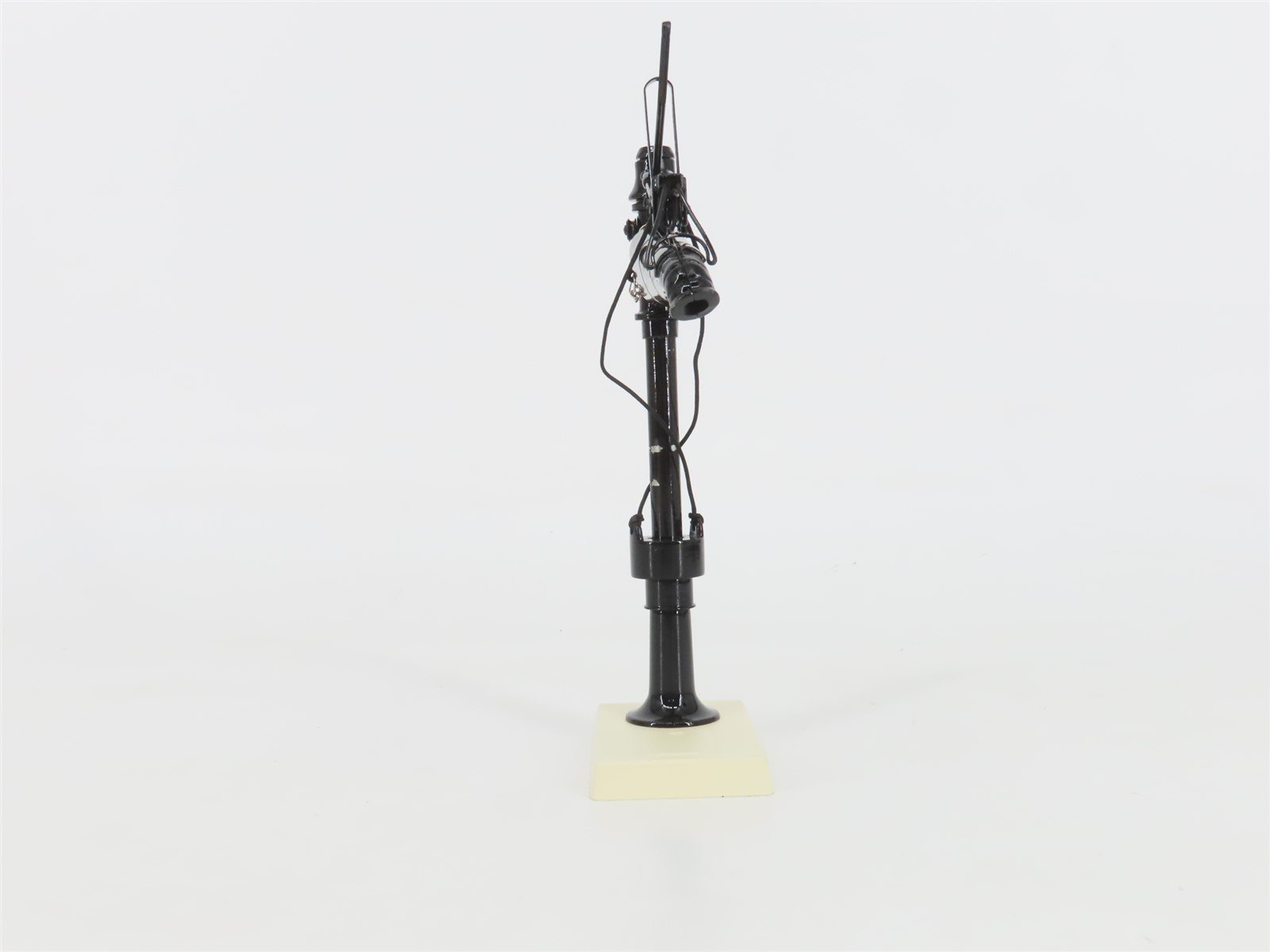 O Scale MTH Rail King 30-11007 Black & Cream Water Column