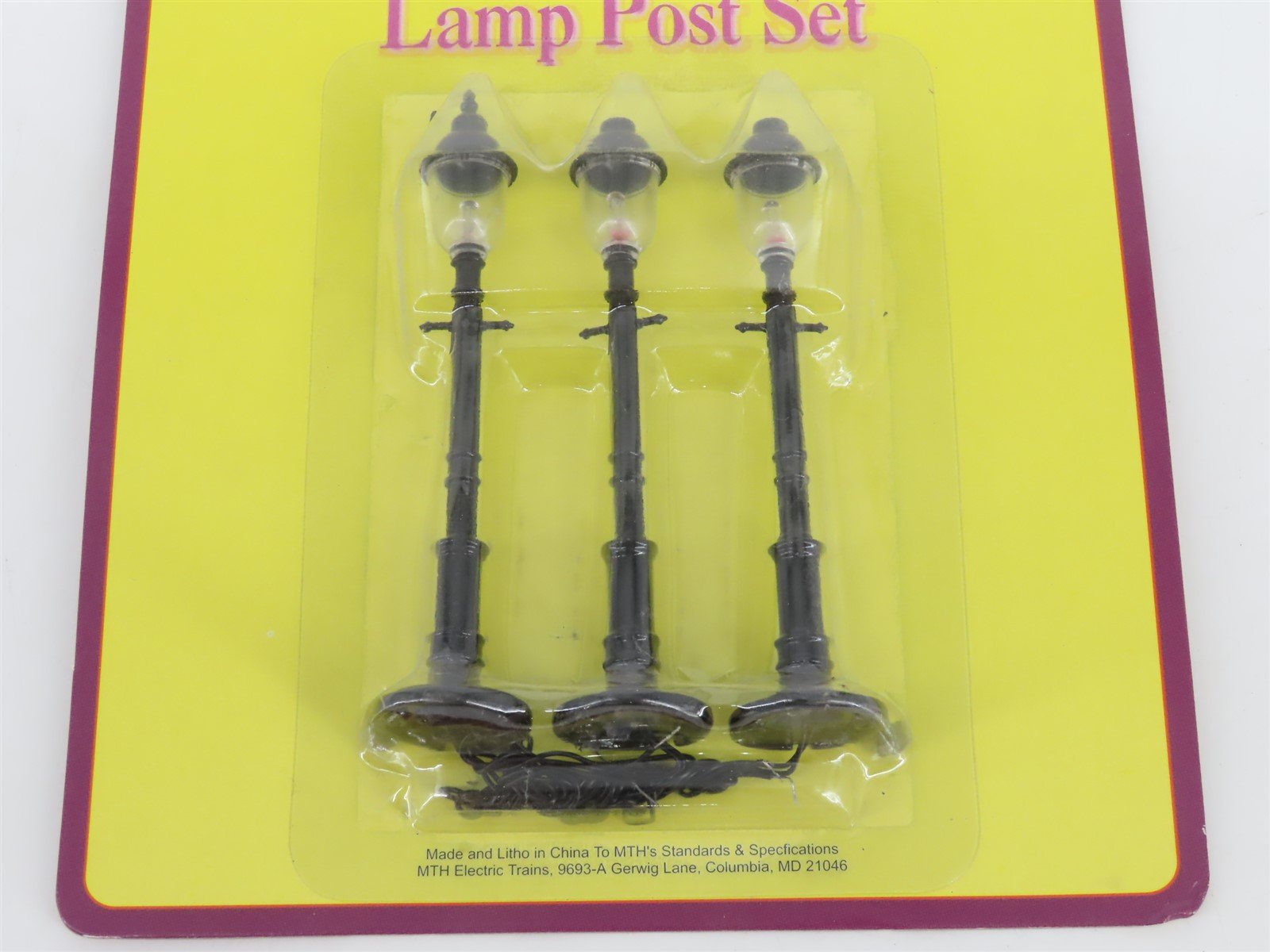 O Scale MTH Rail King 30-1078 Die-Cast Main Street Lamp 3-Pack