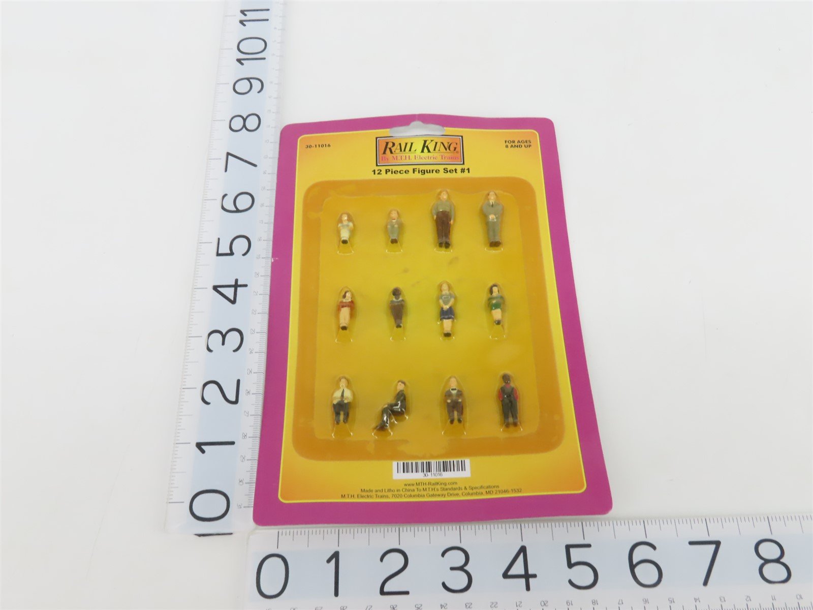 O Scale MTH 30-11016 12 Piece Figure Set #1