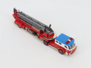 1:50 Scale Lionel 51801 Die-Cast American La France Fire Dept Ladder Truck