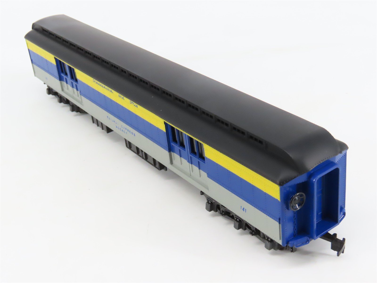 HO Rivarossi Supermodello 6549/0 C&O Chesapeake & Ohio Baggage Passenger #141