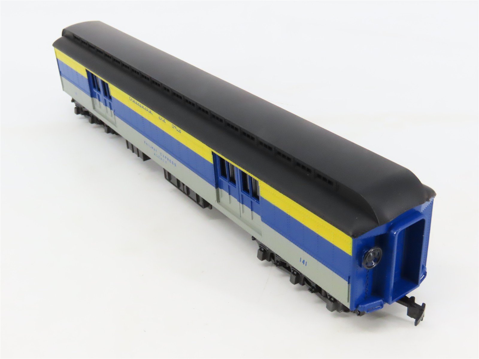 HO Rivarossi Supermodello 6549/0 C&O Chesapeake & Ohio Baggage Passenger #141