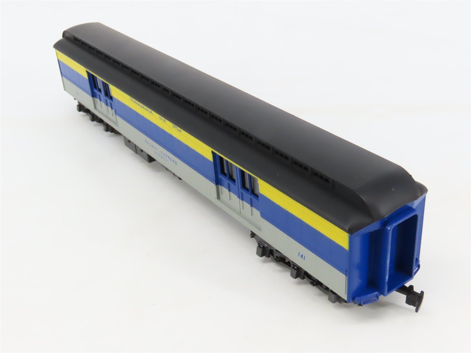 HO Rivarossi Supermodello 6549/0 C&O Chesapeake & Ohio Baggage Passenger #141