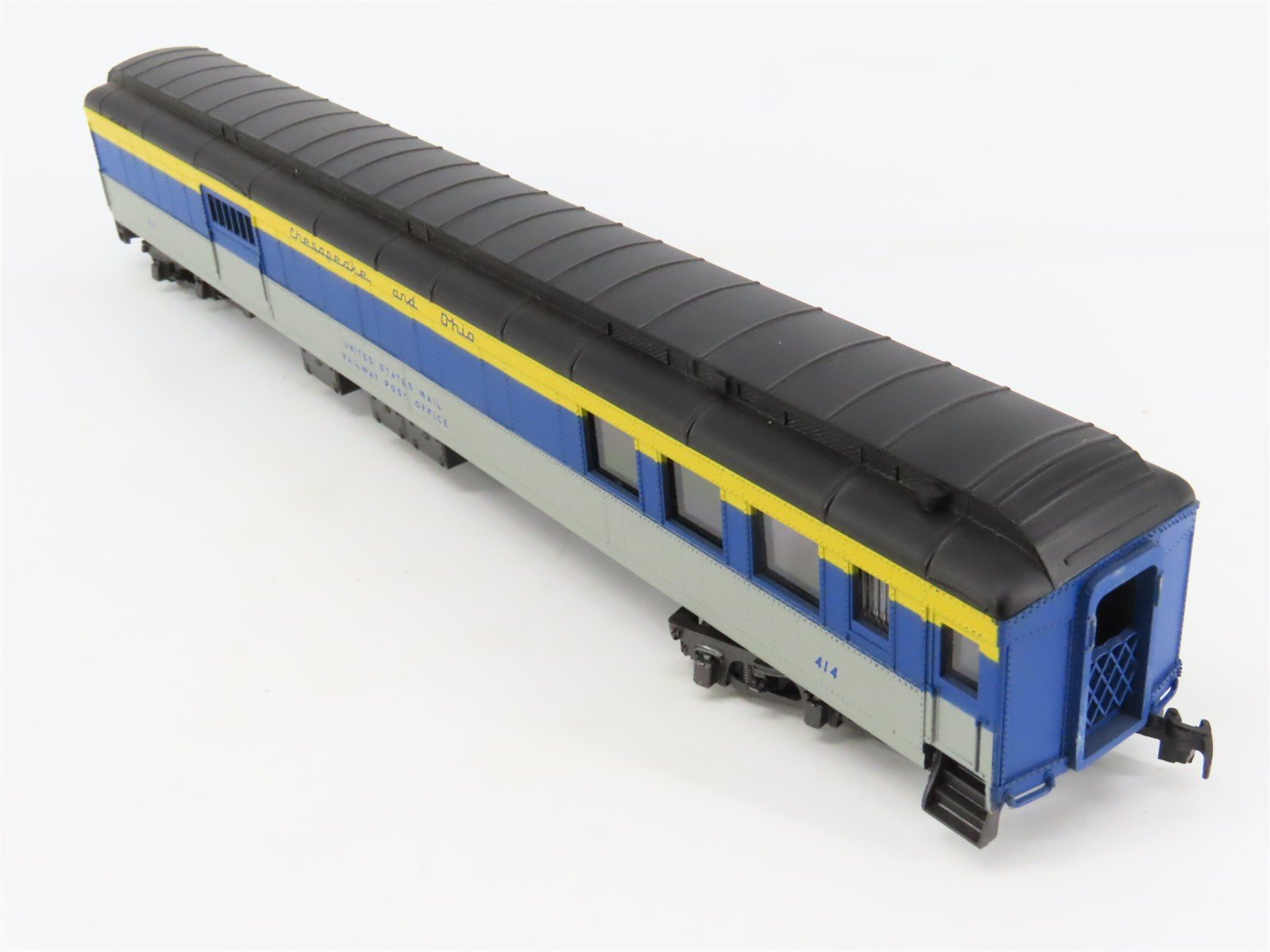 HO Scale AHM/Rivarossi C&O Chesapeake & Ohio RPO/Baggage Passenger #414