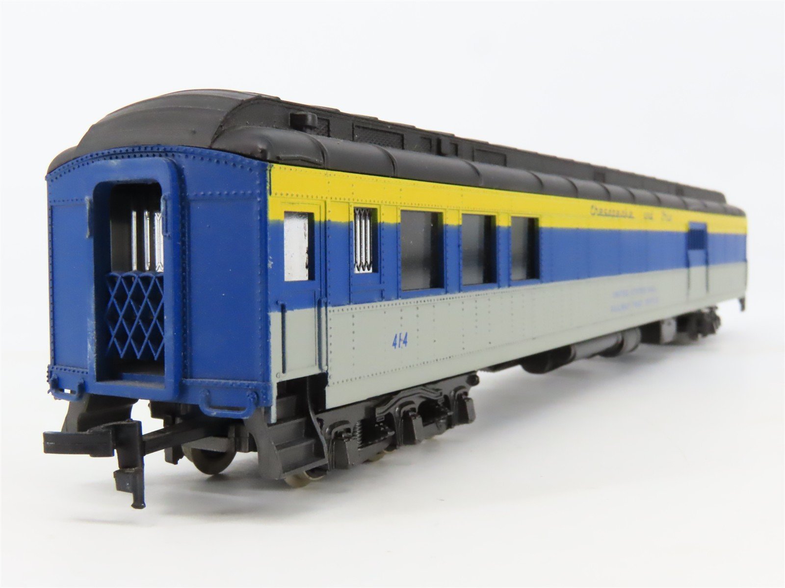 HO Scale AHM/Rivarossi C&O Chesapeake & Ohio RPO/Baggage Passenger #414