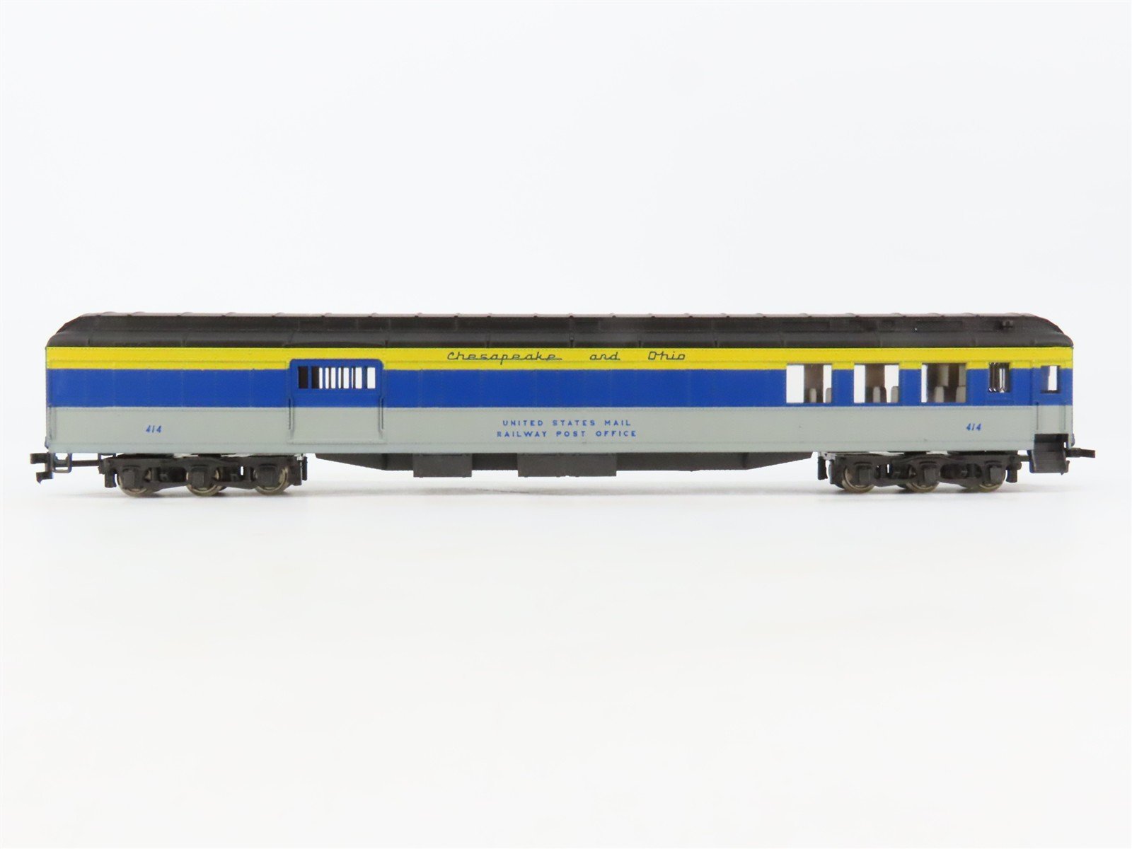 HO Scale AHM/Rivarossi C&O Chesapeake & Ohio RPO/Baggage Passenger #414