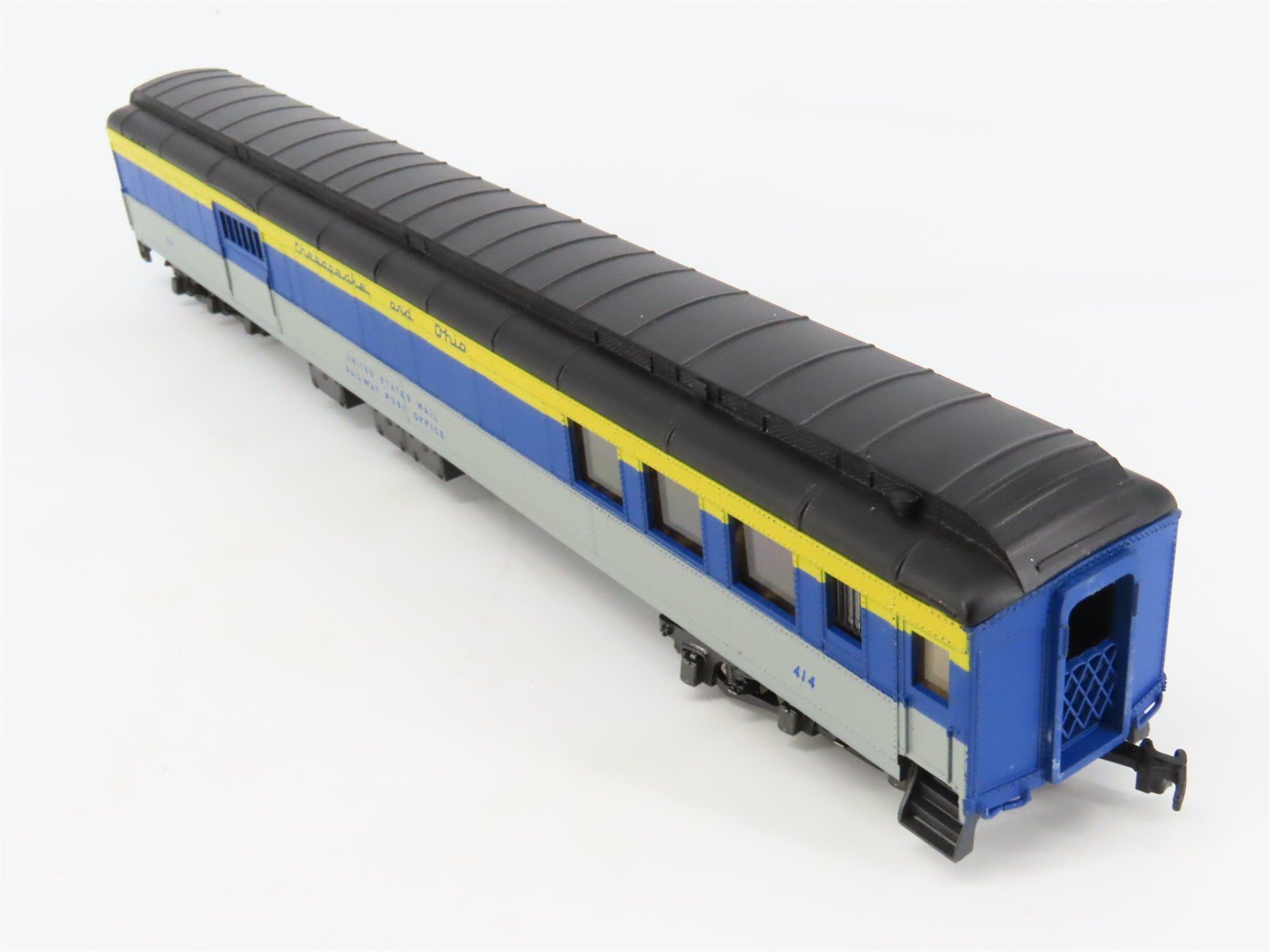 HO Scale AHM/Rivarossi C&O Chesapeake & Ohio RPO/Baggage Passenger #414