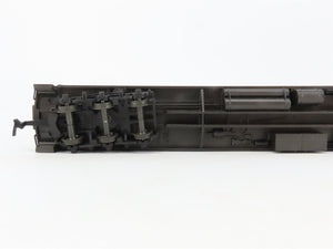 HO Scale AHM/Rivarossi Pullman Passenger Car 