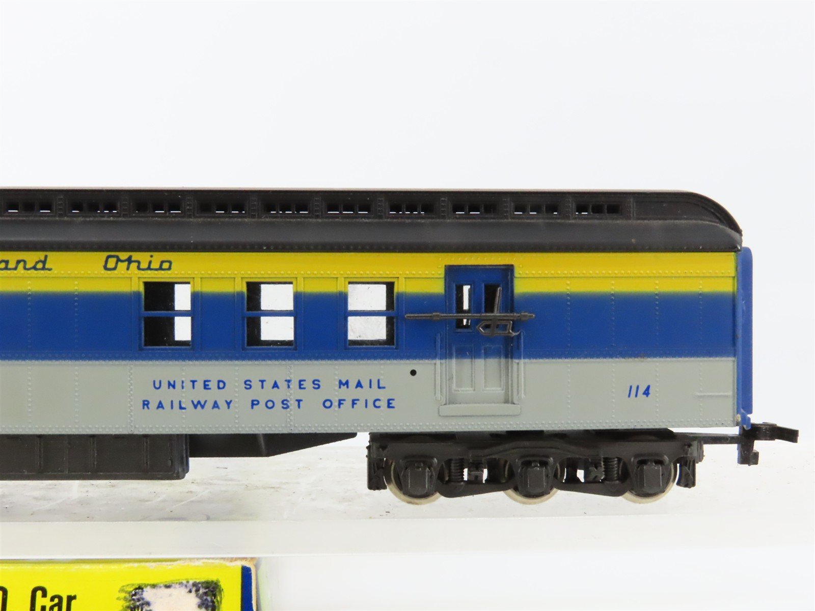 HO AHM/Rivarossi 6206-C C&O Chesapeake & Ohio 1920 Baggage/RPO Passenger #114