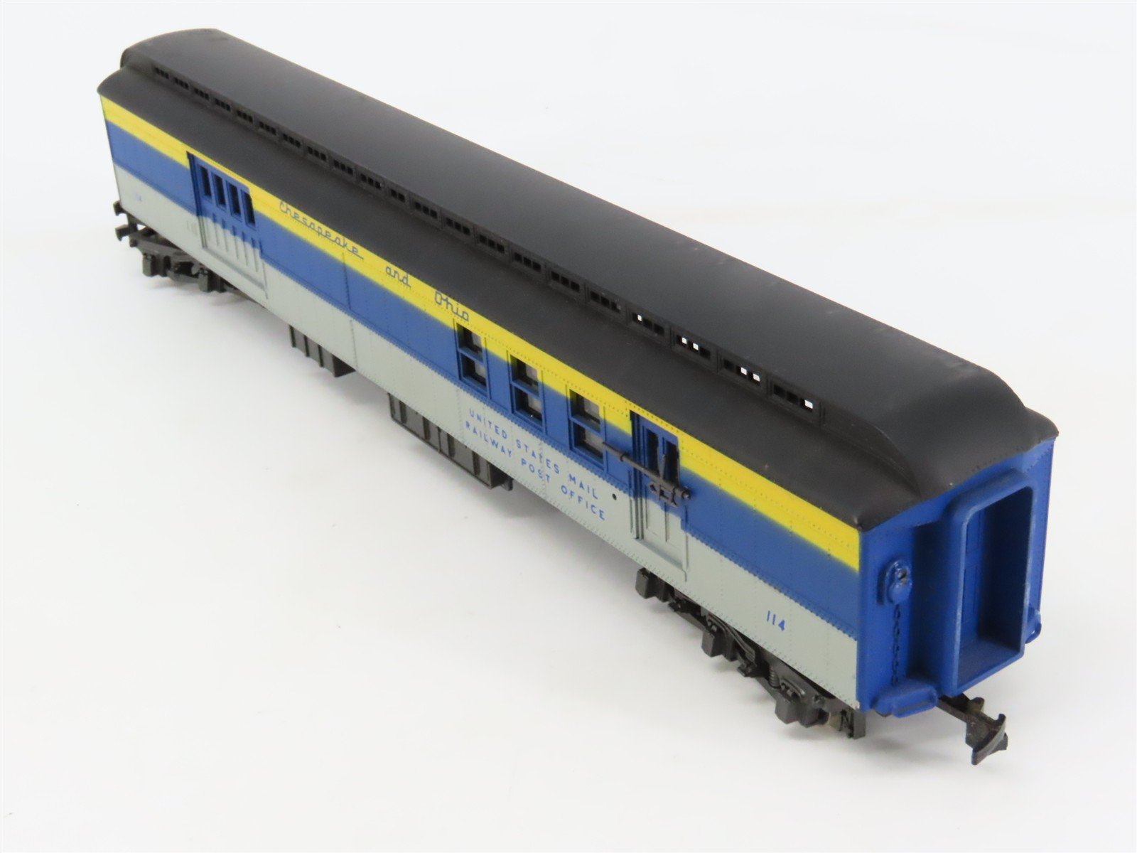 HO AHM/Rivarossi 6206-C C&O Chesapeake & Ohio 1920 Baggage/RPO Passenger #114