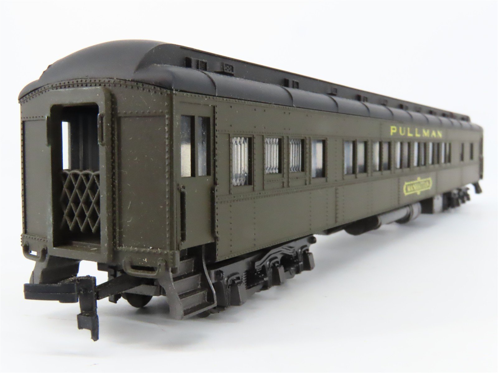 HO Scale AHM/Rivarossi 6201-SF ATSF Santa Fe Pullman Passenger Car 