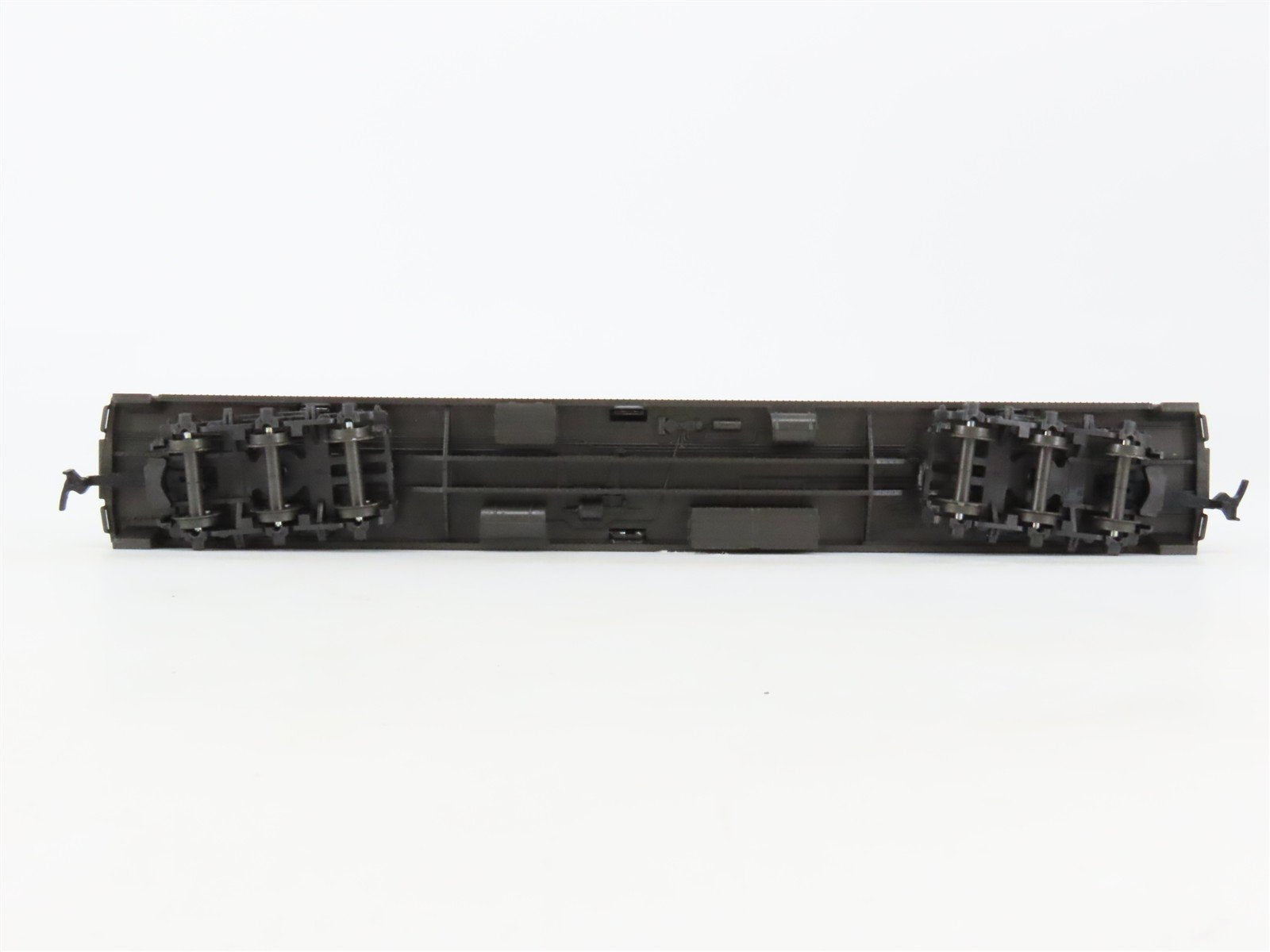 HO Scale AHM/Rivarossi 6205-SF ATSF Santa Fe 1920 Coach Passenger Car #1464
