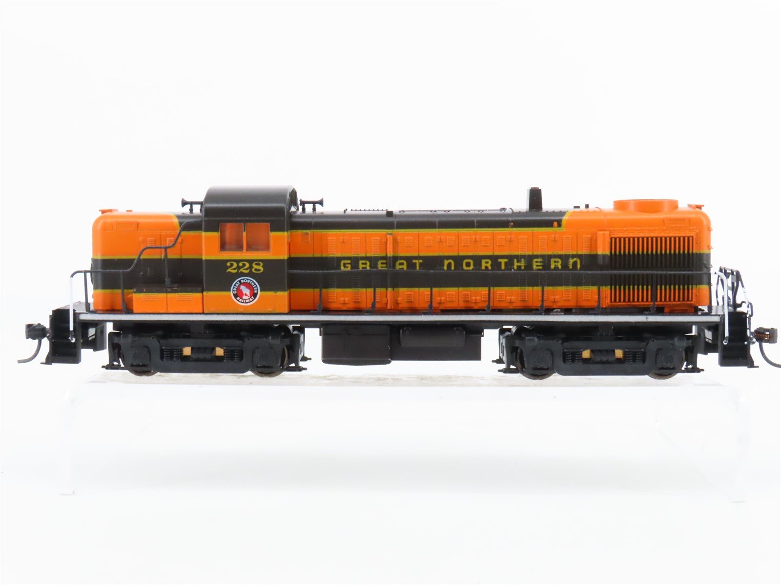 HO Scale Atlas GN Great Northern RS-3 Diesel Locomotive #228