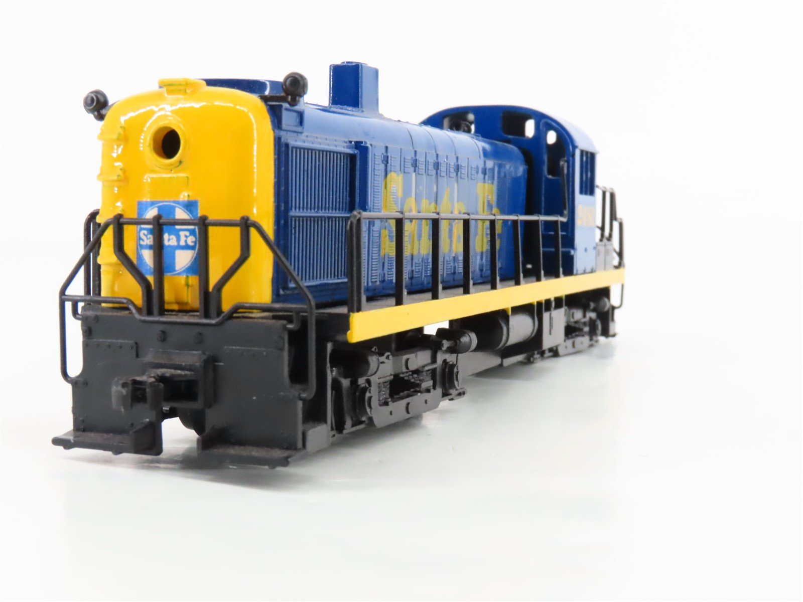HO Scale Hobbytown ATSF Santa Fe RS-3 Diesel Loco #2481 UNPOWERED & Custom