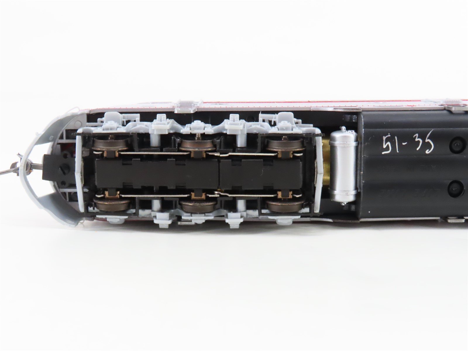 HO Scale Life-Like CBQ Burlington E8A Diesel Locomotive #9941B