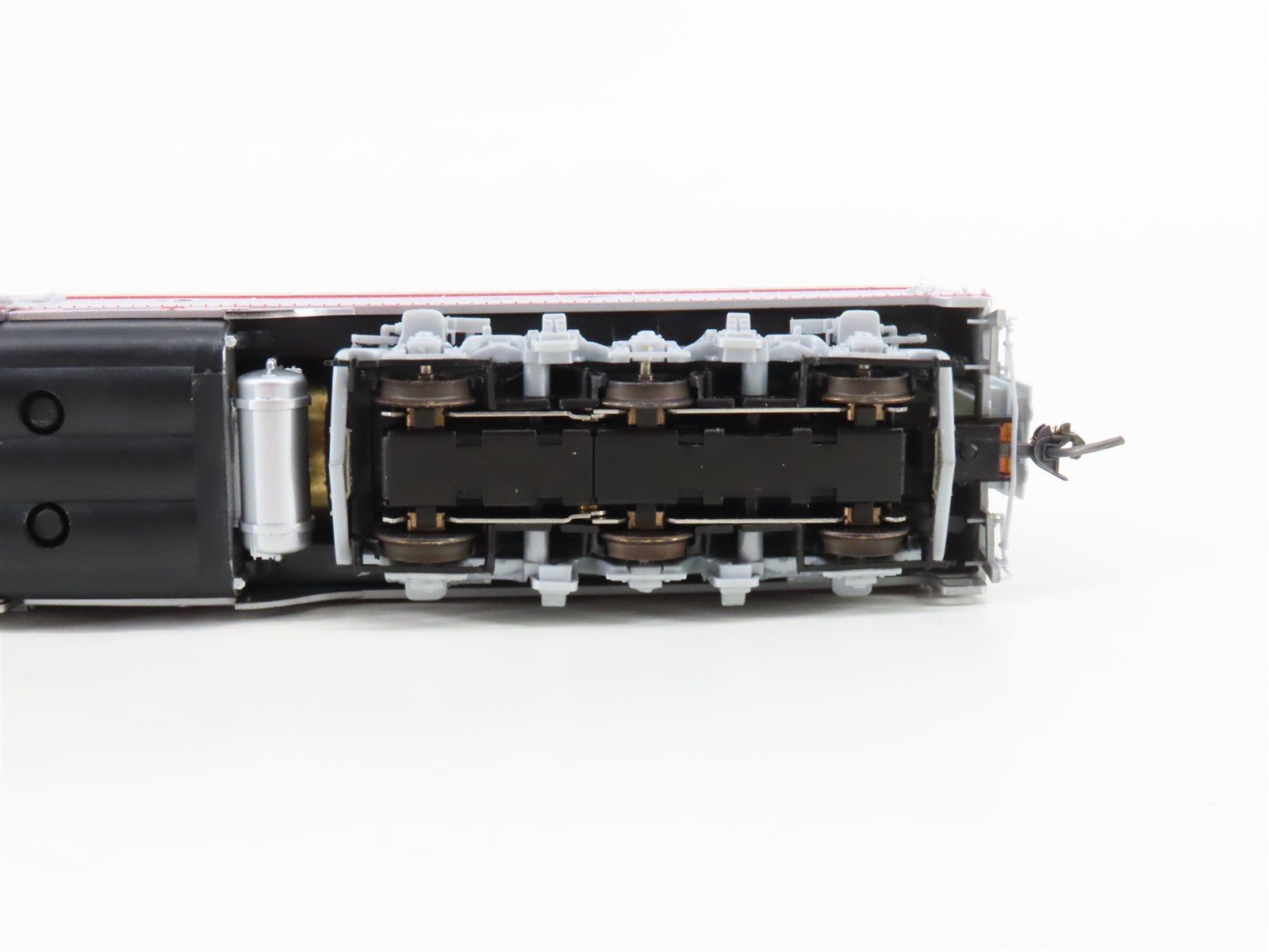 HO Scale Life-Like CBQ Burlington E8A Diesel Locomotive #9941B