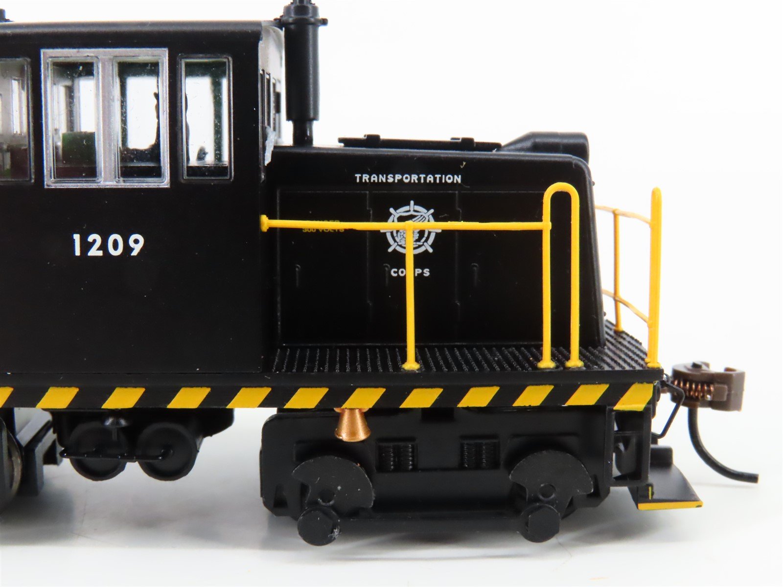 HO Scale Bachmann US Army GE 45-Tonner Diesel Locomotive #1209 w/DCC