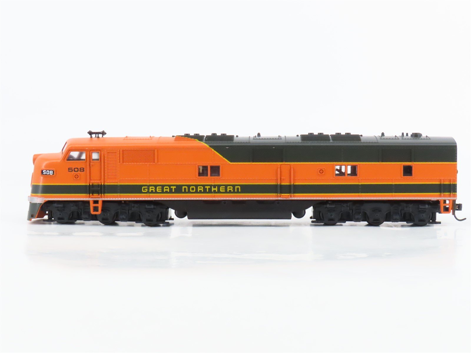 HO Scale Con-Cor GN Great Northern E7A Diesel Locomotive #508