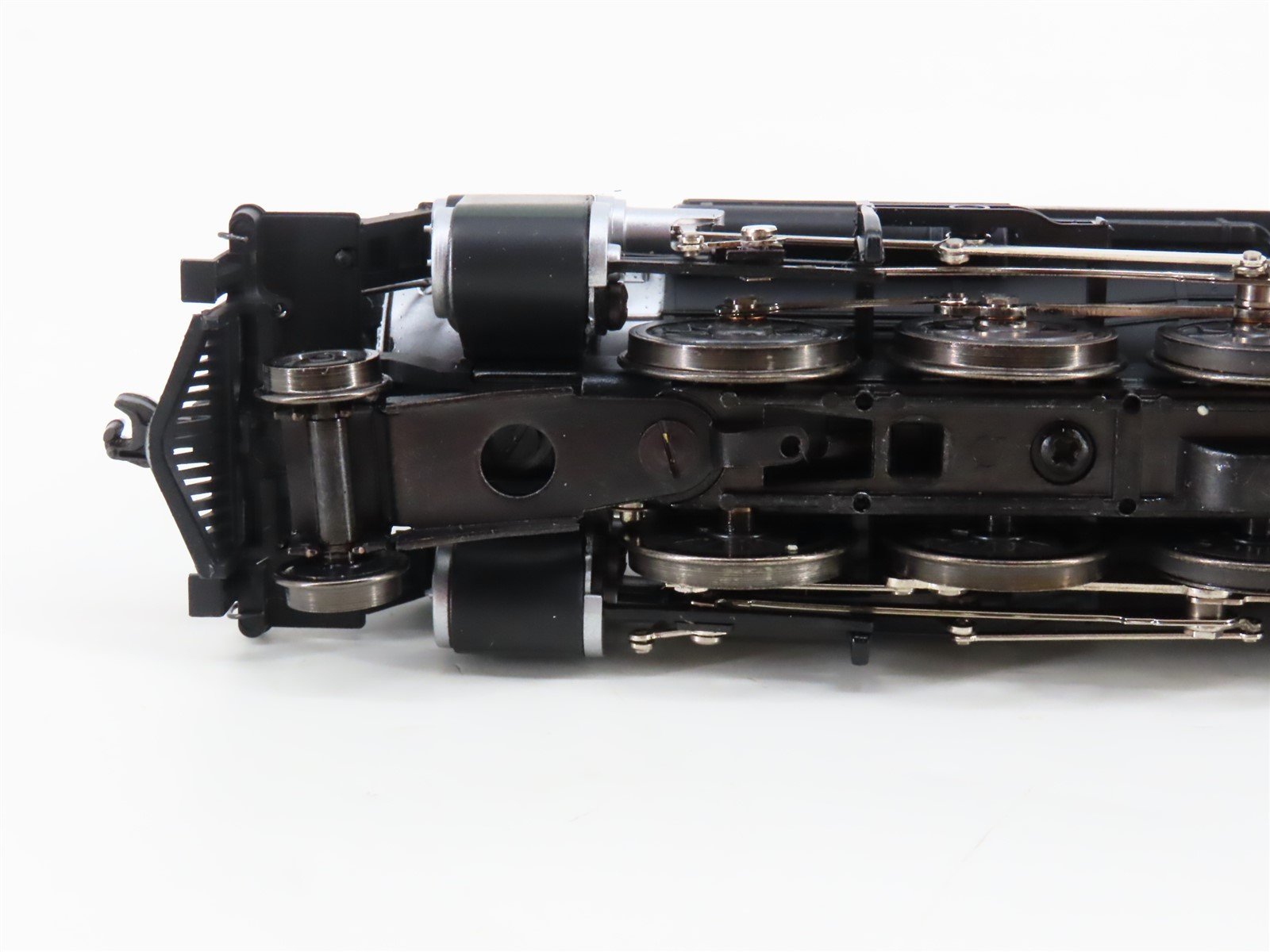 HO Scale Rivarossi 5411 GN Great Northern 2-8-2 Steam Locomotive #3385