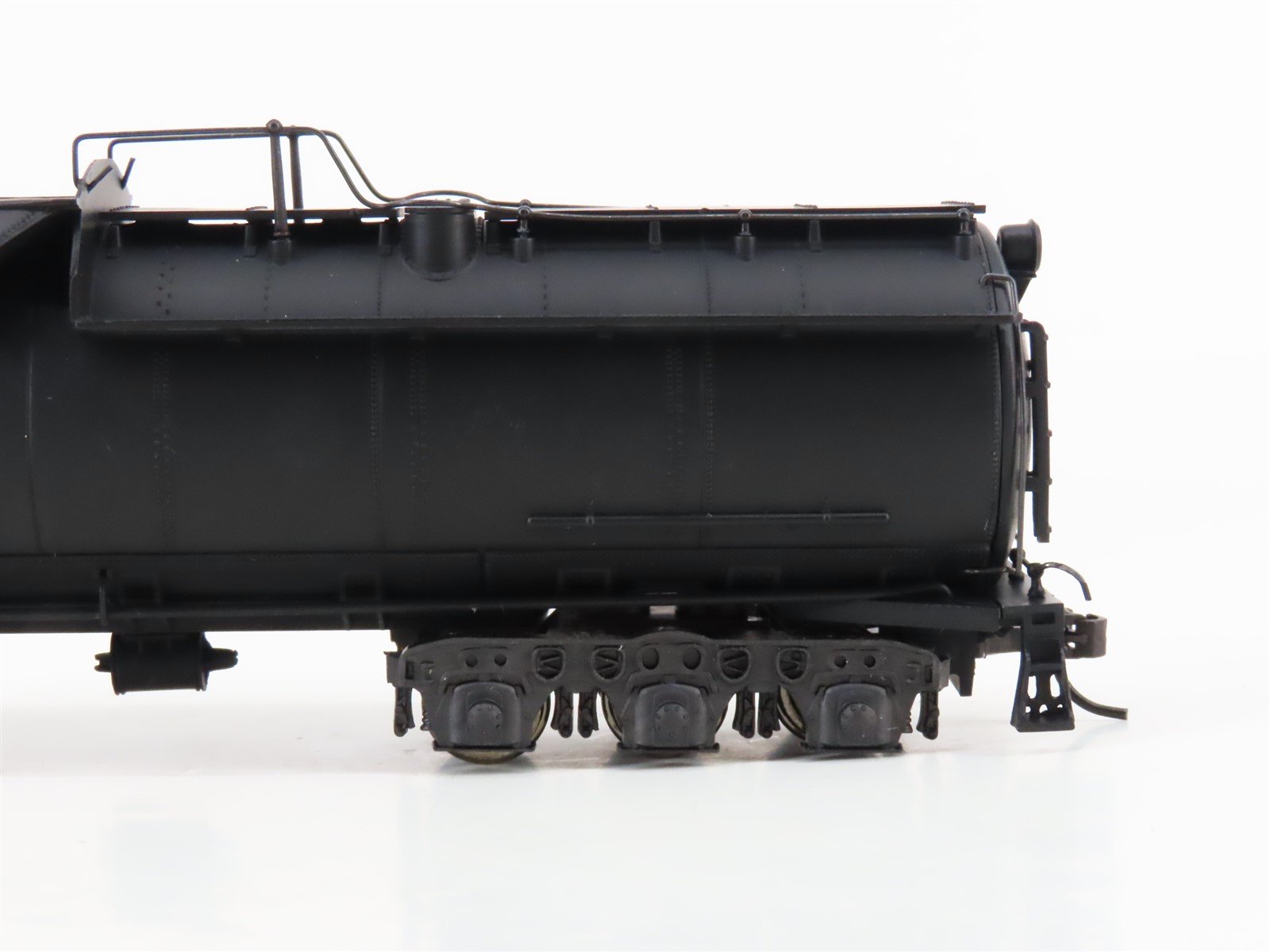 HO Scale Rivarossi 5411 GN Great Northern 2-8-2 Steam Locomotive #3385
