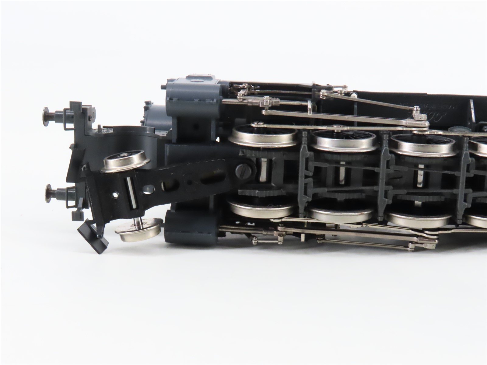 HO Scale Liliput 5201 DR Deutsche Reichsbahn 2-10-0 Steam Locomotive #369