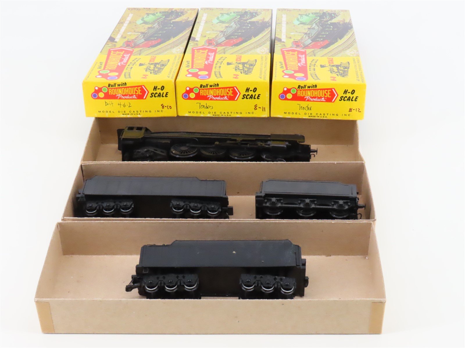 LOT of 4 HO Scale Undecorated & Unpowered Steam Loco 4-6-2 w/ Tenders