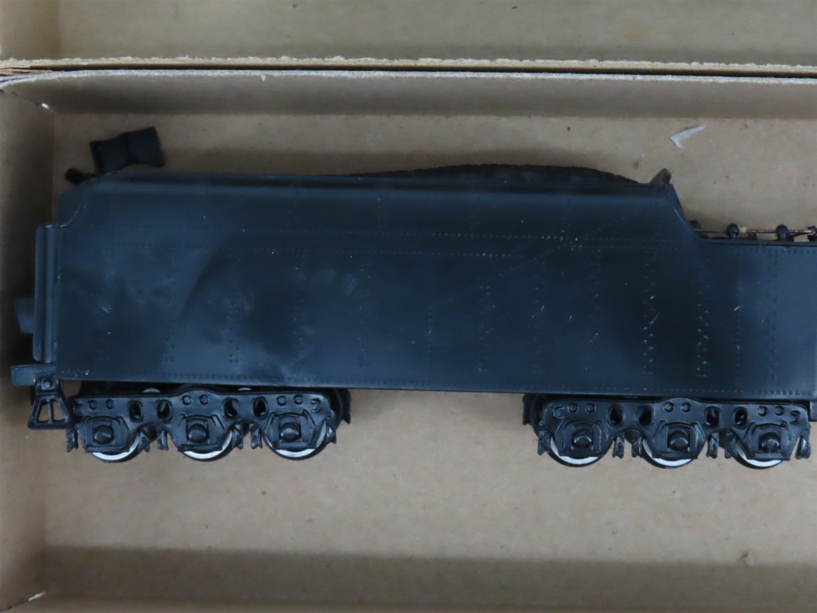 LOT of 4 HO Scale Undecorated & Unpowered Steam Loco 4-6-2 w/ Tenders