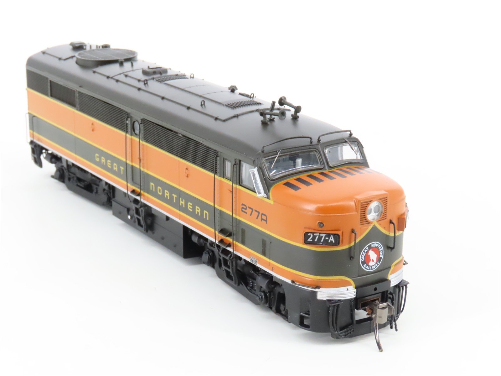 HO Scale Rapido 21032 GN Great Northern FPA-2 Diesel Locomotive #277A