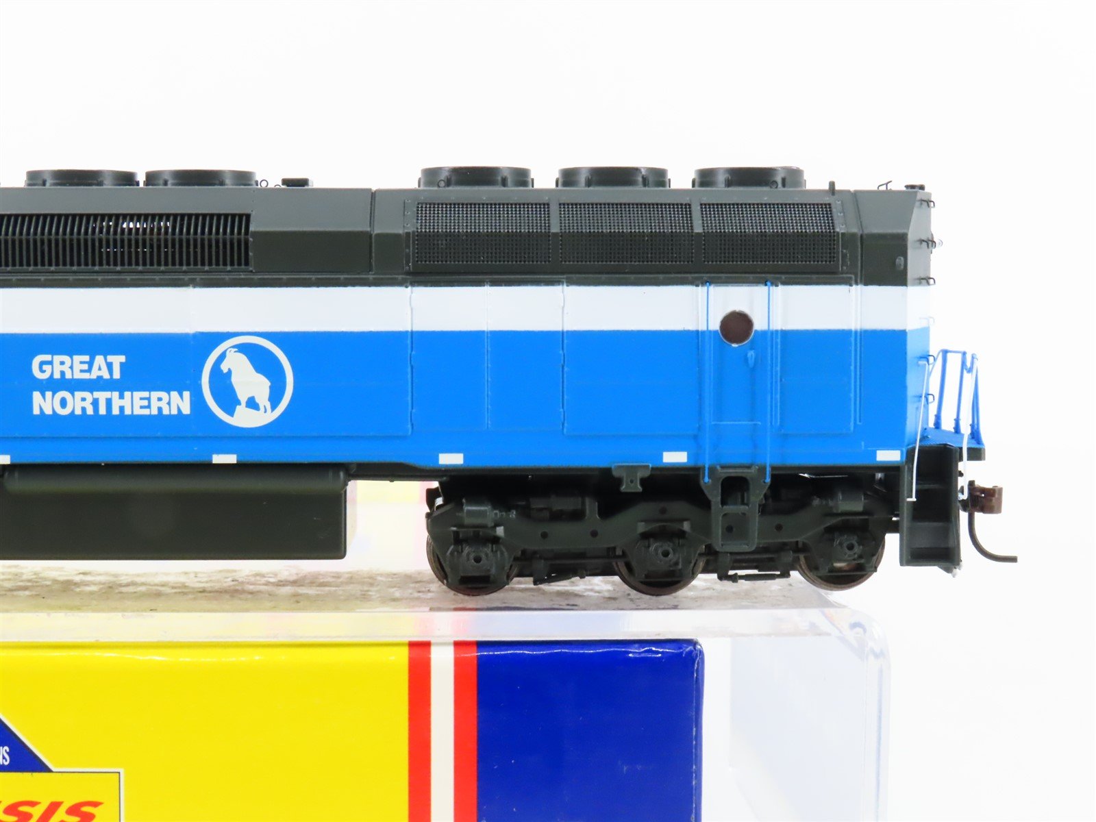 HO Scale Athearn Genesis G67606 GN Big Sky Blue F45 Diesel #430 w/ DCC & Sound