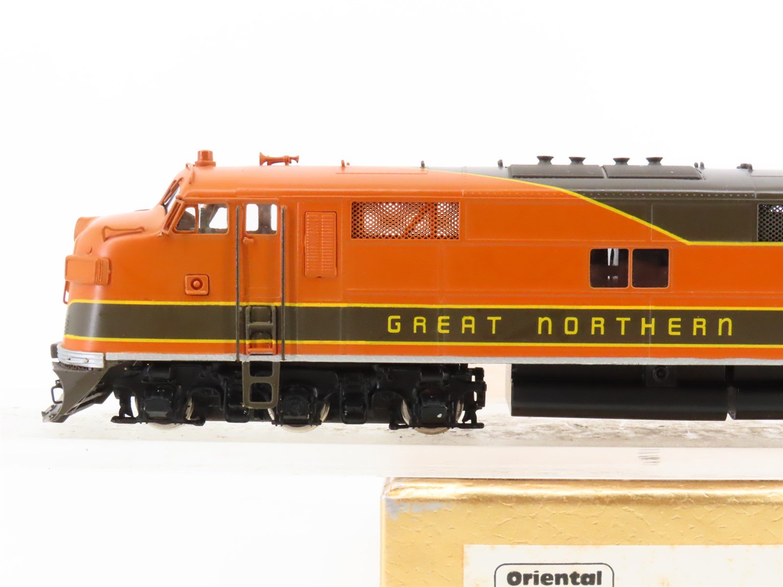 HO Scale Oriental Limited GN Great Northern E7A Diesel Locomotive BRASS