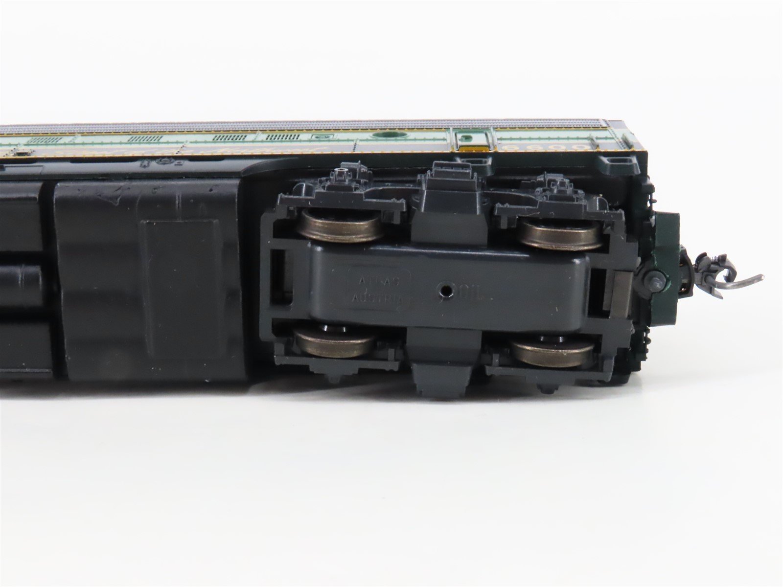 HO Scale Atlas NP Northern Pacific FP7A Diesel Locomotive #5600