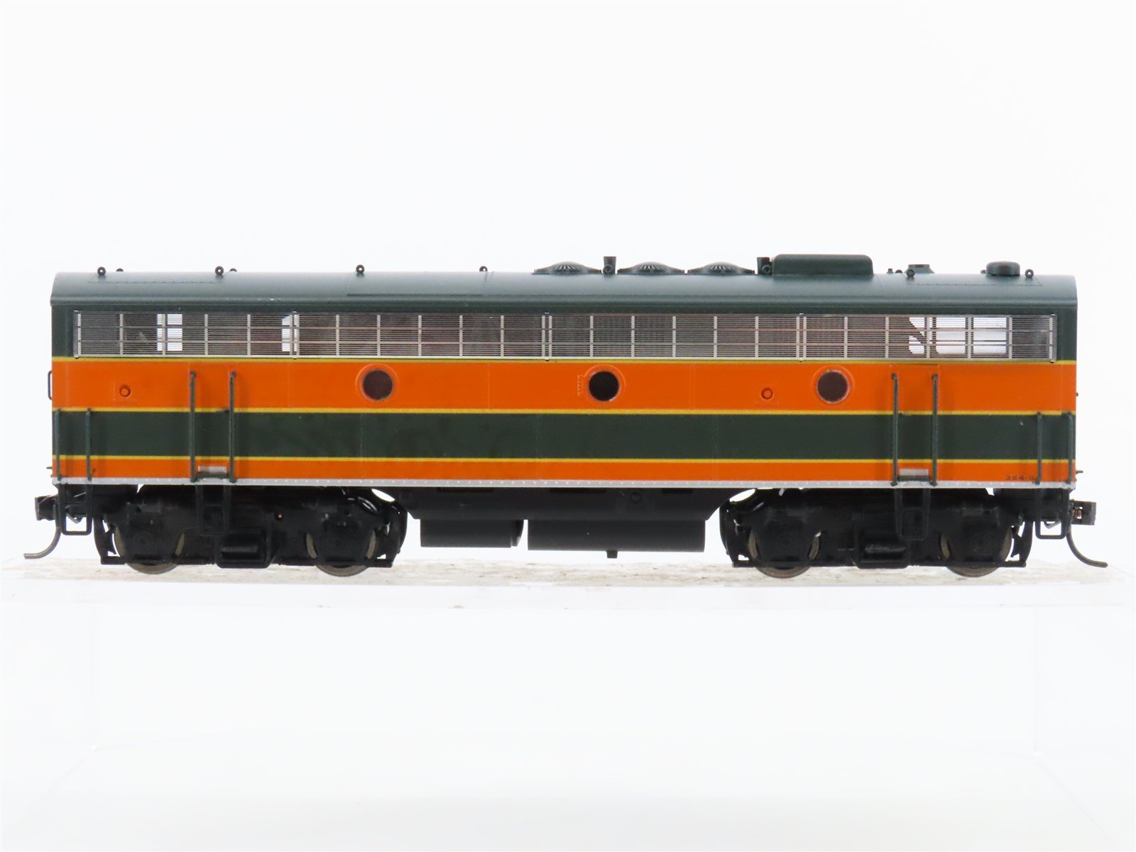 HO Scale Intermountain GN Great Northern F7B Diesel Locomotive #384B