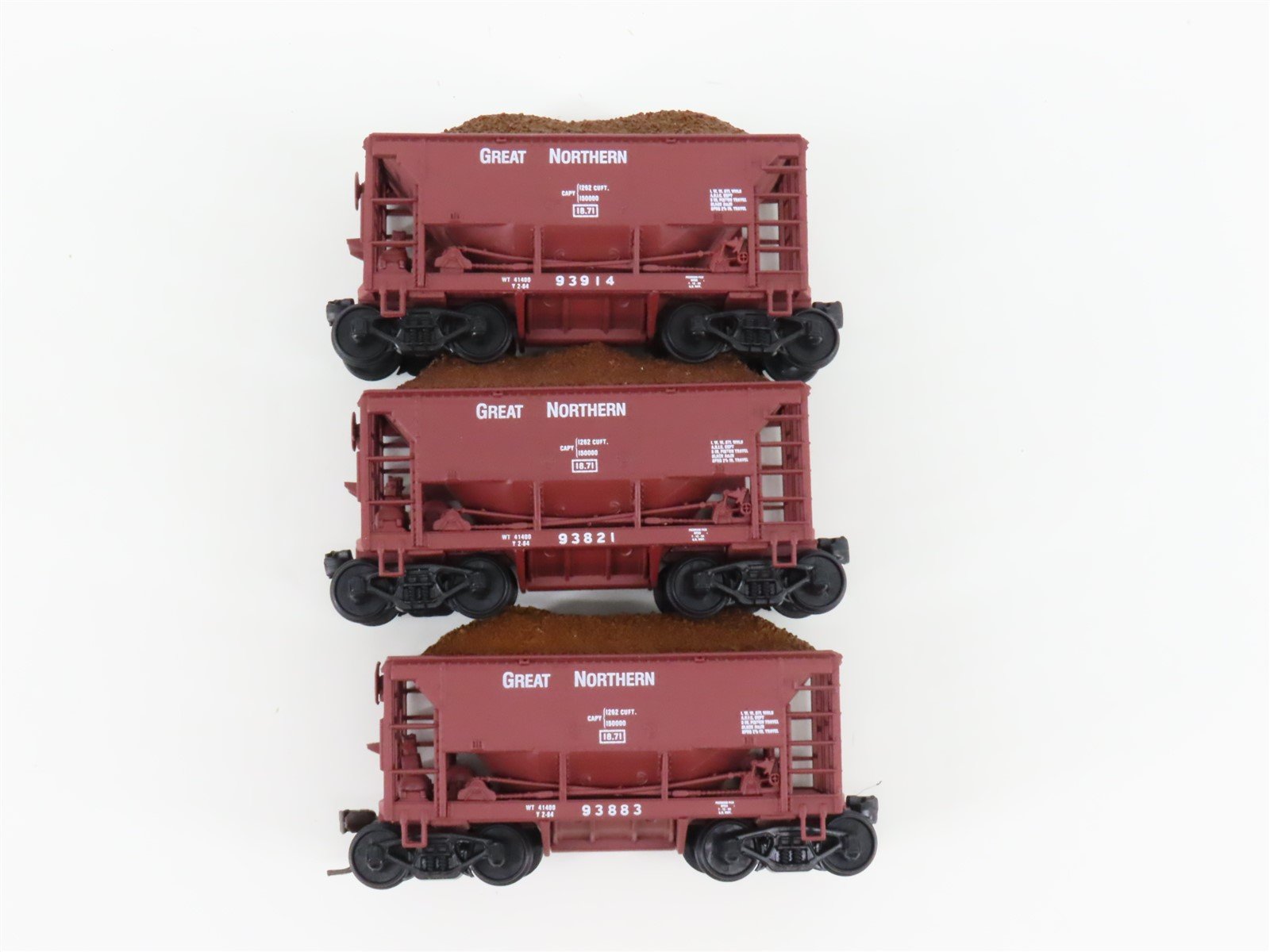 HO Scale Walthers 932-4452 GN Great Northern Railway Ore Cars w/ Loads Set of 3