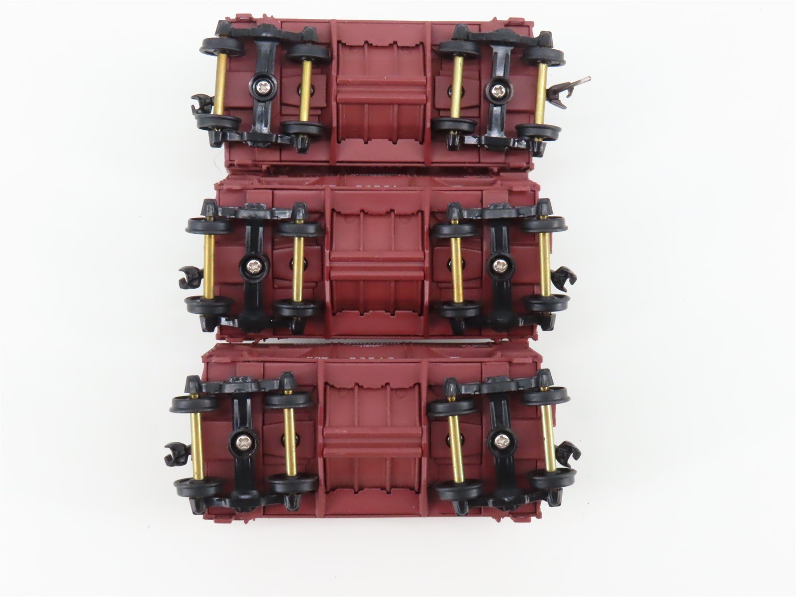 HO Scale Walthers 932-4452 GN Great Northern Railway Ore Cars w/ Loads Set of 3