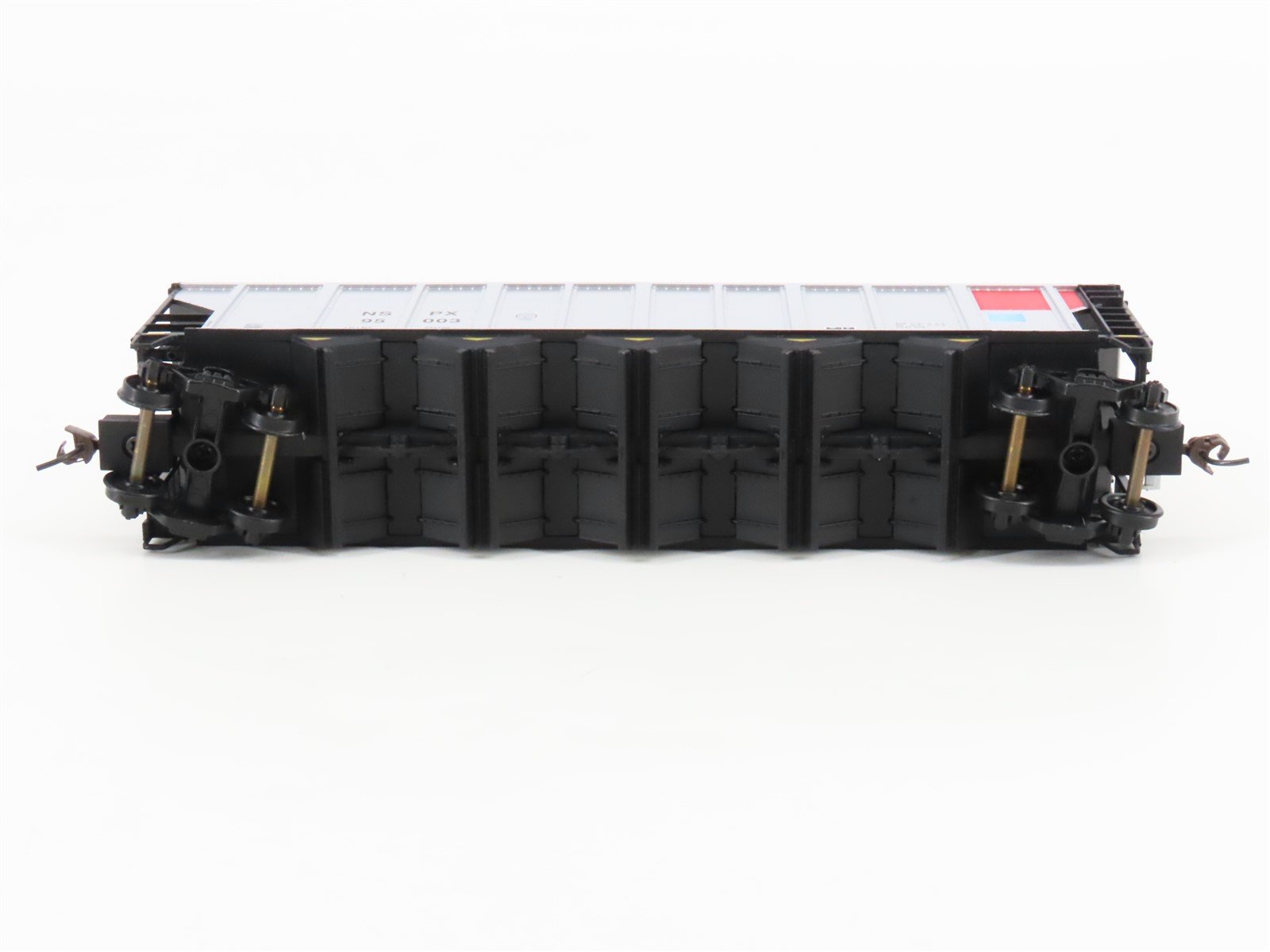 HO Scale Walthers 932-7805 NSPX Northern States Power 5-Bay Coal Hopper #95003