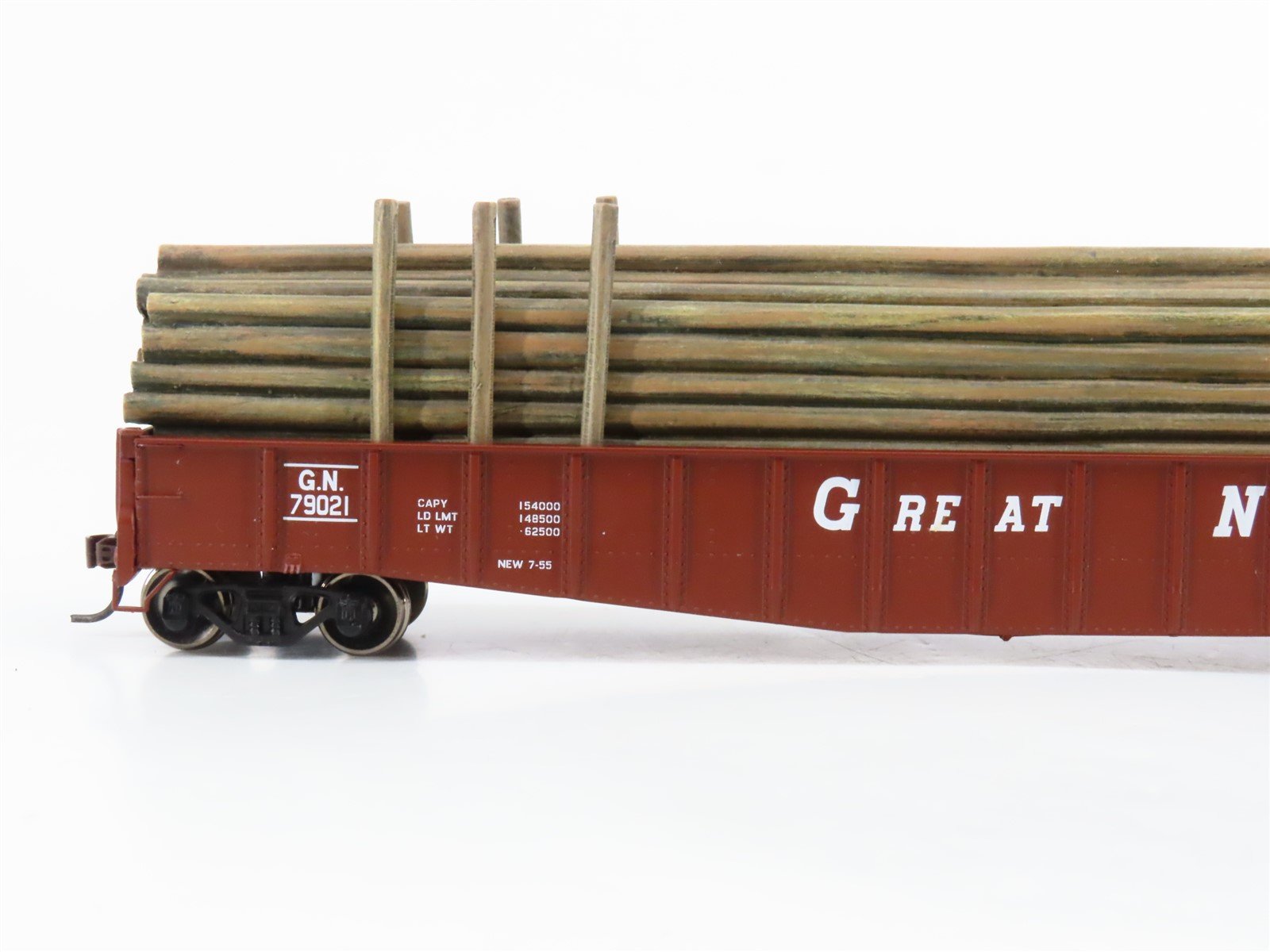 HO Scale Athearn 93654 GN Great Northern Railway 65' Mill Gondola #79021 w/ Load