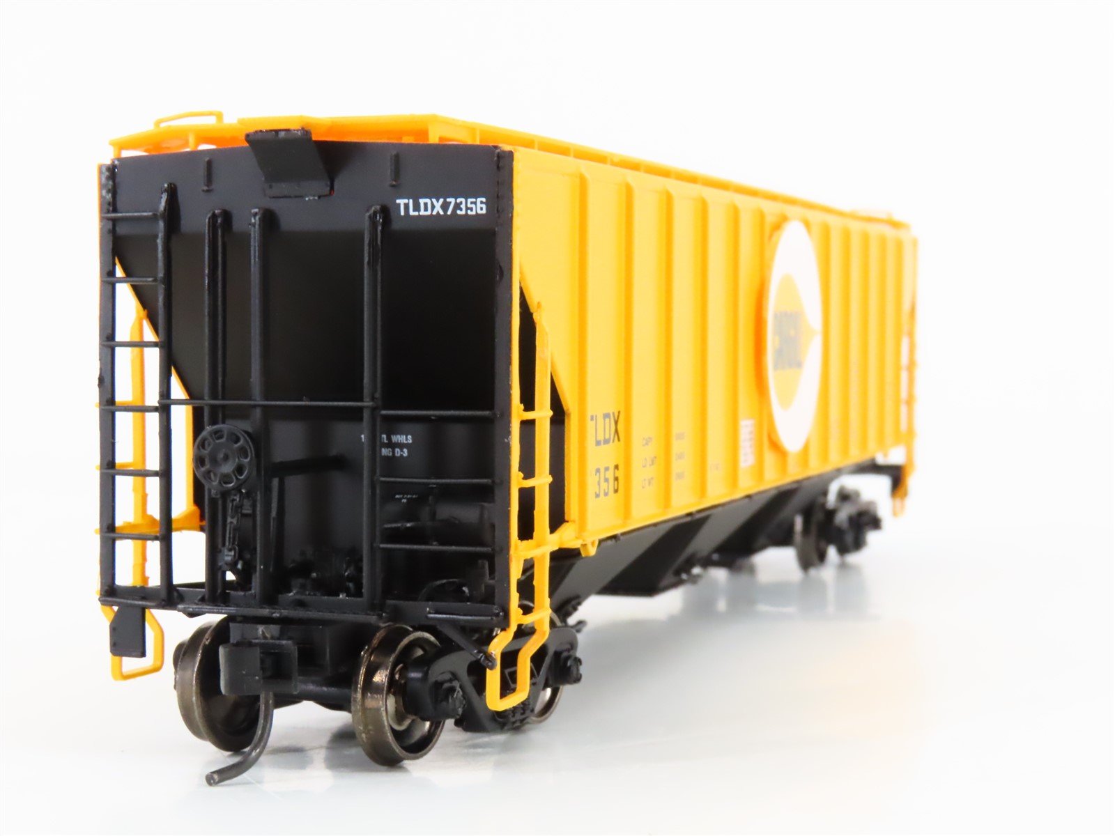 HO Scale PROTO 2000 TLDX Cargill 3-Bay Covered Hopper #7356