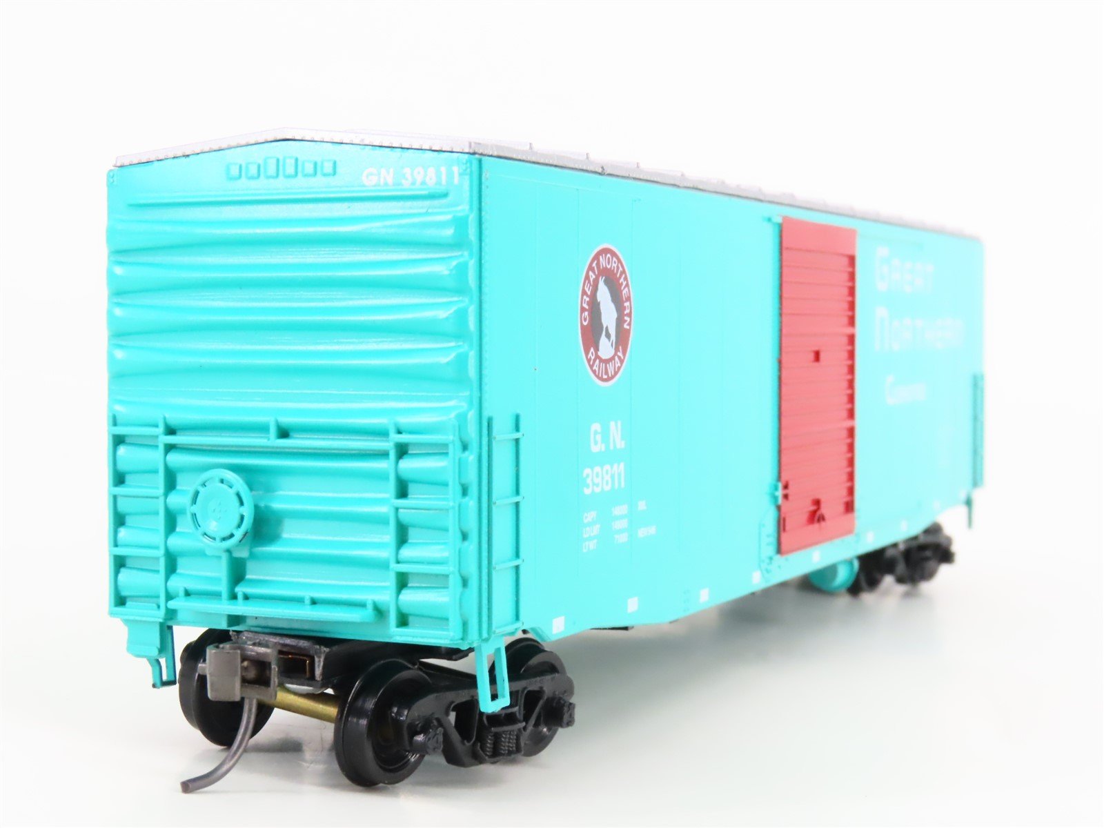 HO Scale E&C Shops 0213-2 GN Great Northern 50' Single Door Box Car #39811