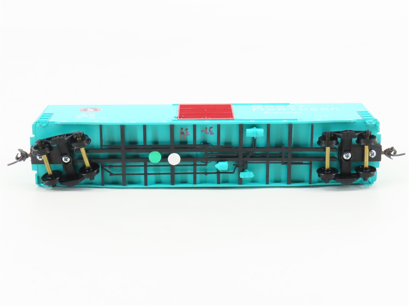 HO Scale E&C Shops 0213-2 GN Great Northern 50' Single Door Box Car #39811