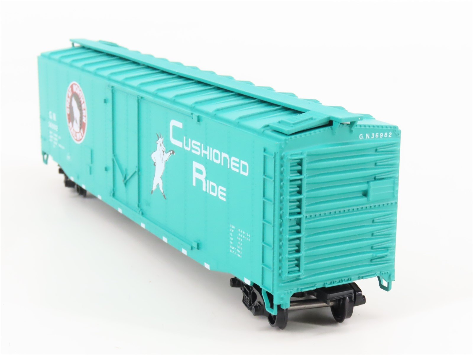HO Scale Athearn 2317 GN Great Northern Railway 50' Plug Door Box Car #36982