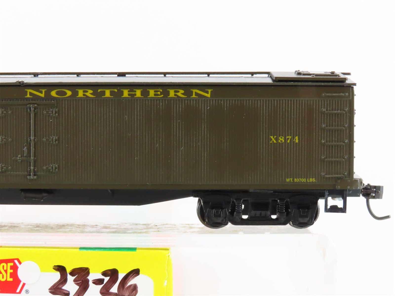 HO Scale Roundhouse 07902 GN Great Northern 50' Express Reefer #X874