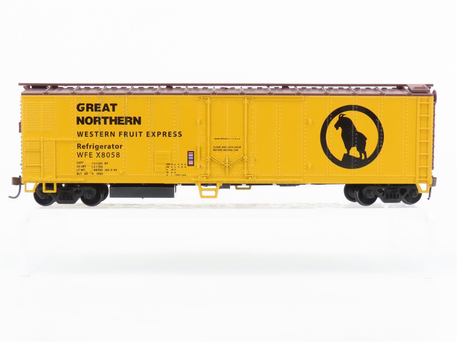 HO Scale Athearn 7552 WFEX GN Western Fruit Express 50' Mechanical Reefer #8058