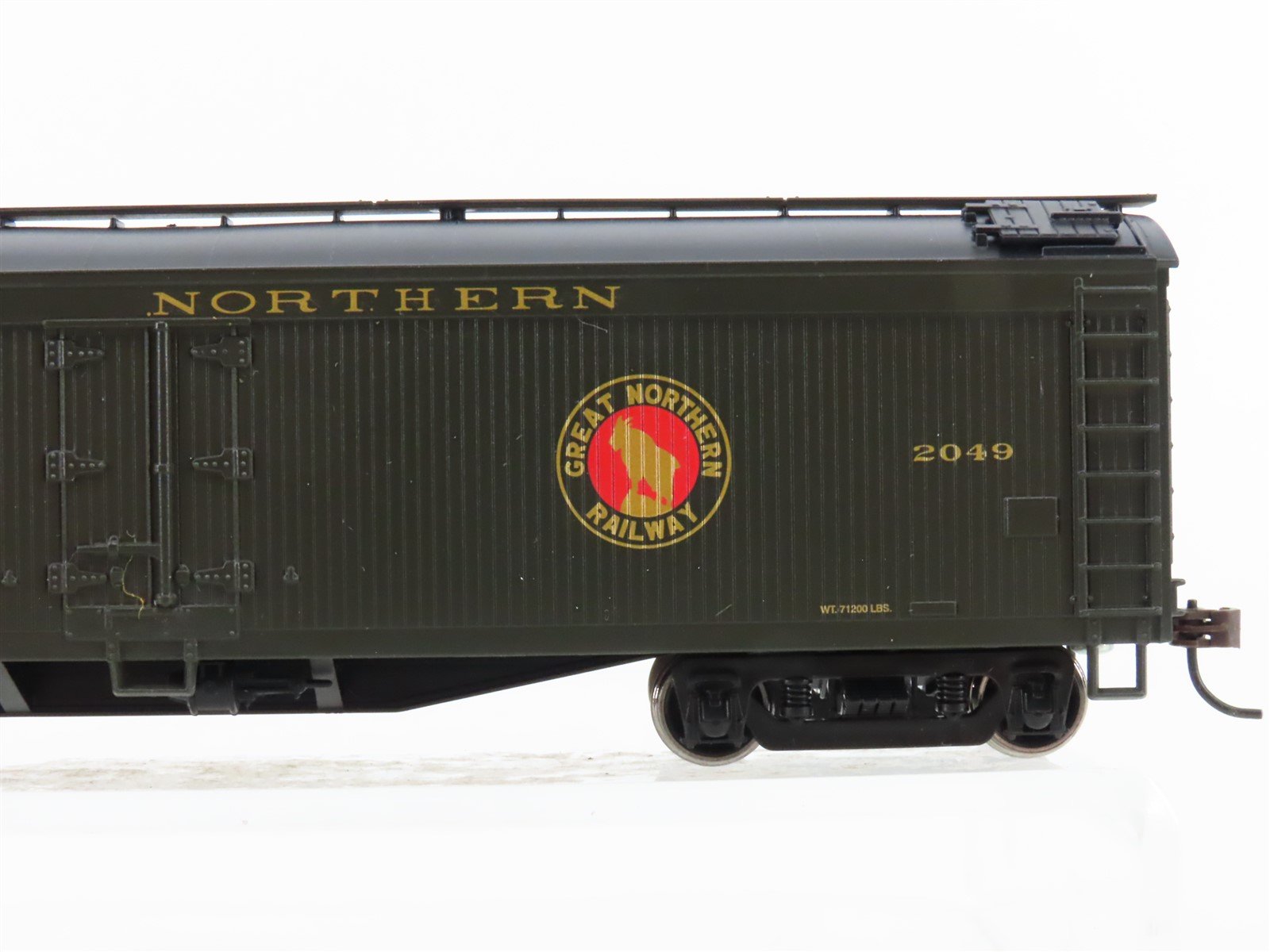 HO Scale Athearn 92579 GN Great Northern Railway 50' Express Reefer #2049